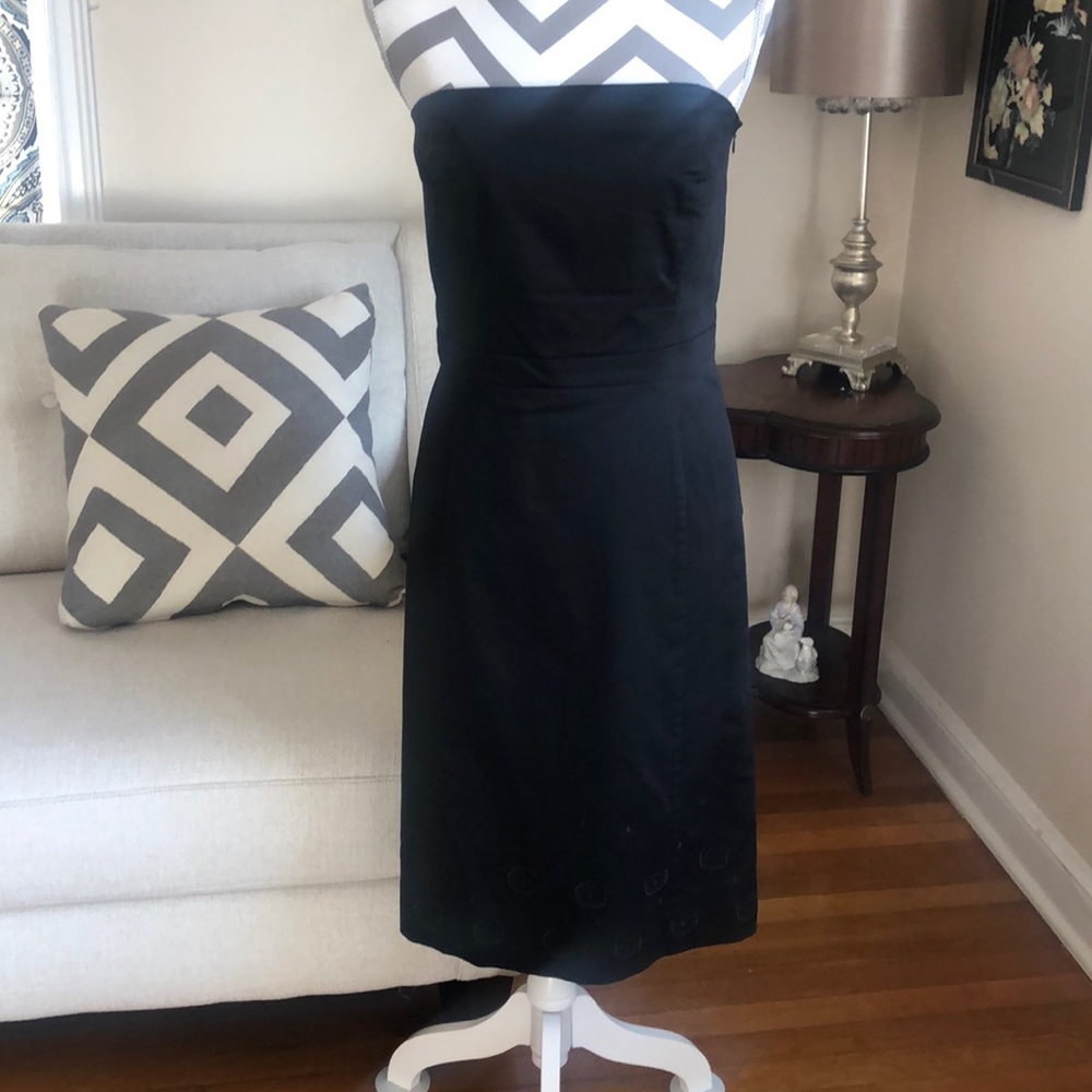 🎉 Ann Taylor Black Strapless Dress